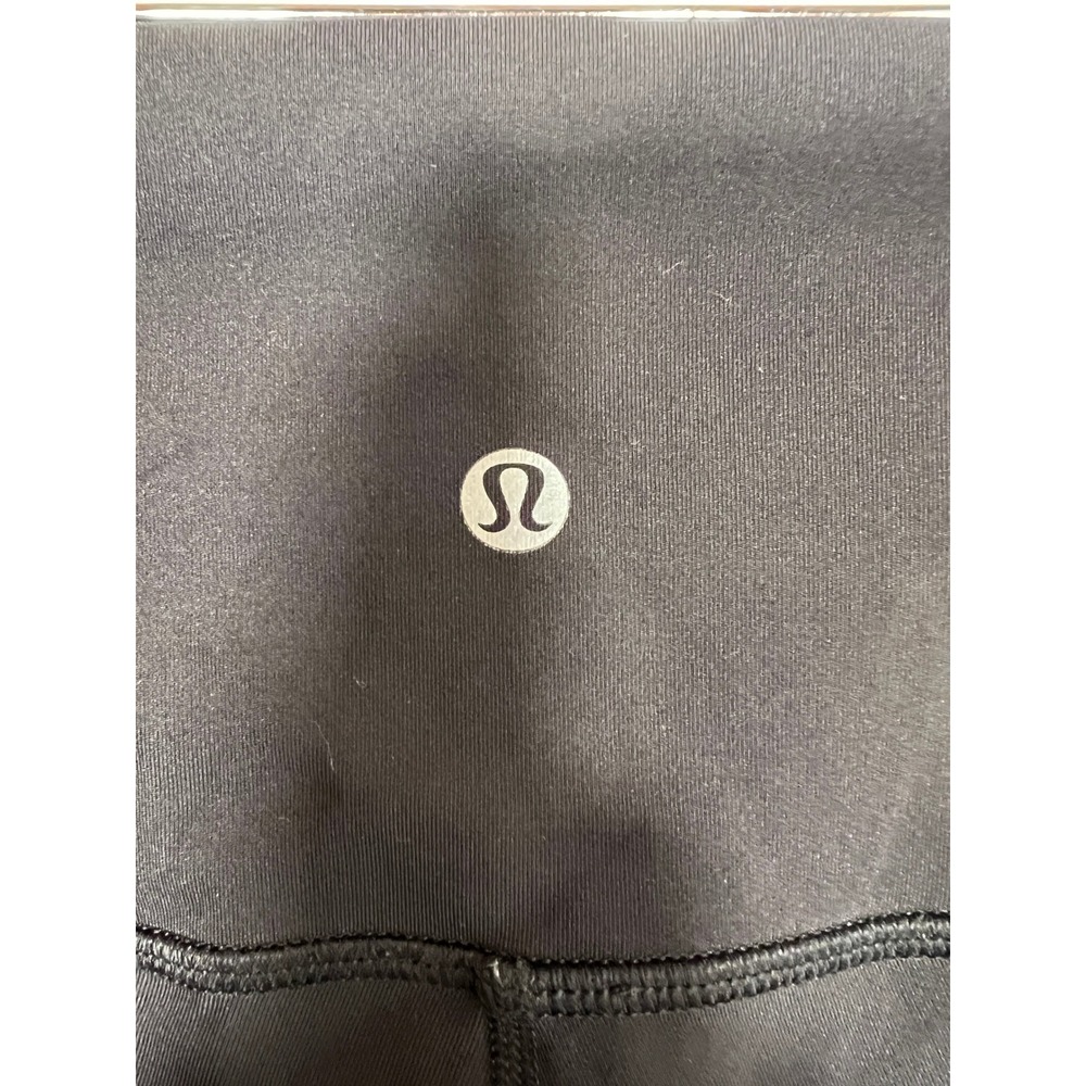 Lululemon Black High Rise Full Length Yoga Leggings Size 6 Activewear Workout - Picture 3 of 6